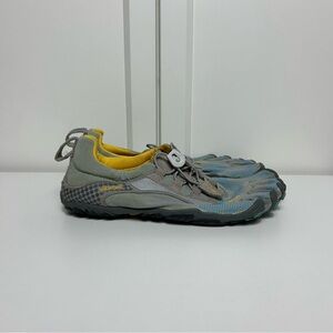 Vibram five fingers blue grey
